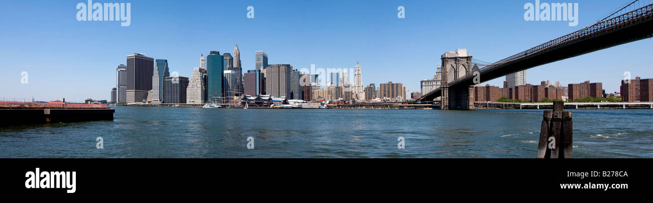 Panorama du quartier financier de Manhattan et Brooklyn Bridge Banque D'Images