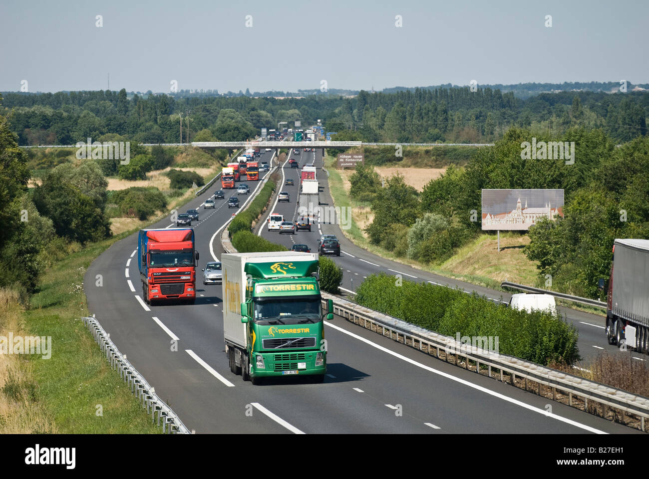 En semaine sur un trafic lourd10 'Autoroute l'Aquitaine', Indre-et-Loire, France. Banque D'Images