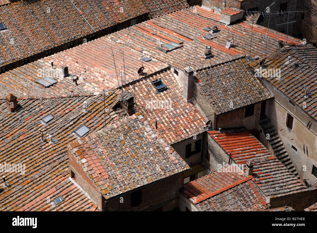 Les toits en terre cuite de san gimignano toscane italie Europe Banque D'Images