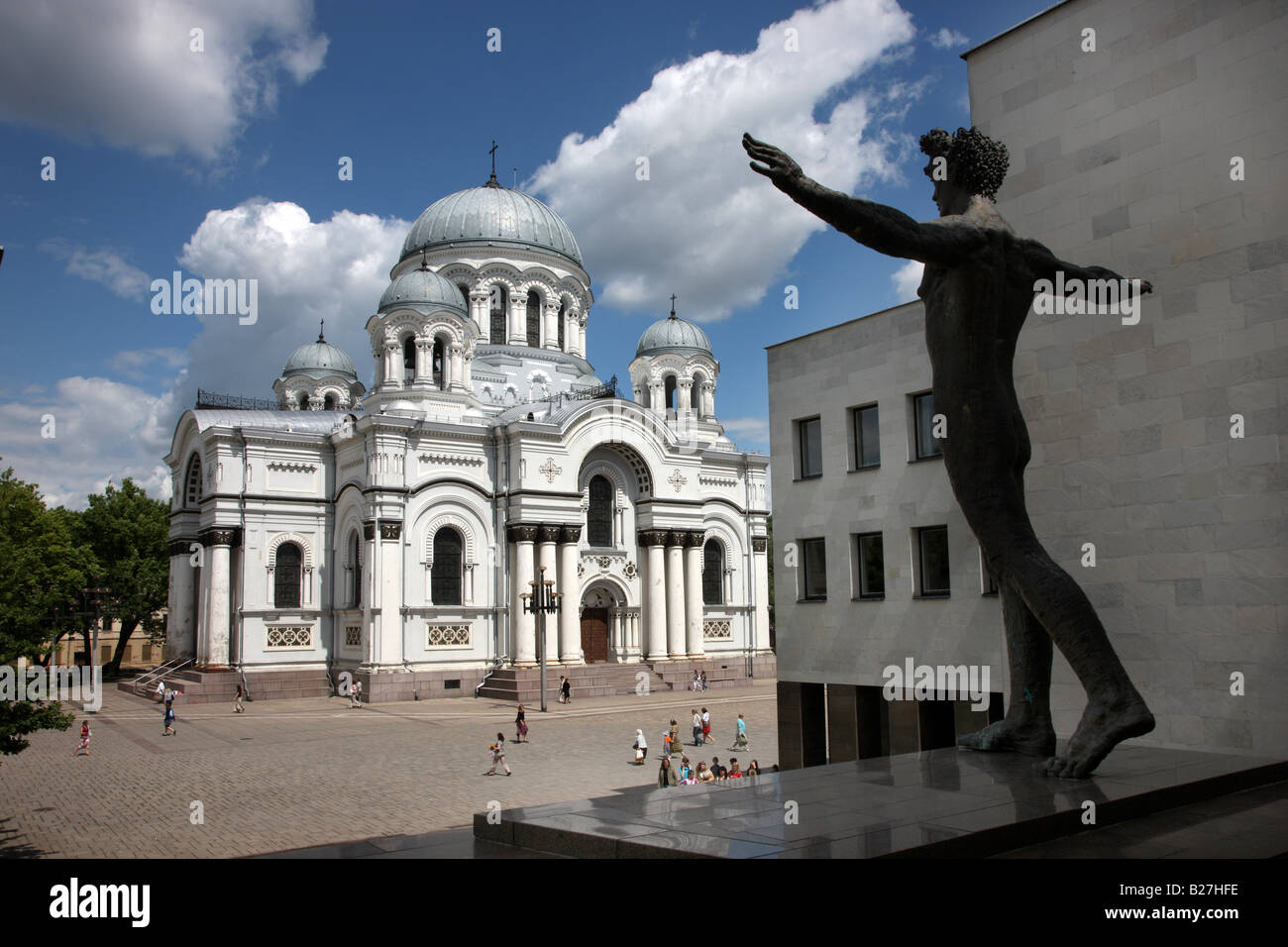 LTU Lituanie Kaunas Mykolas Zilinskas art museum St Michaels church Banque D'Images