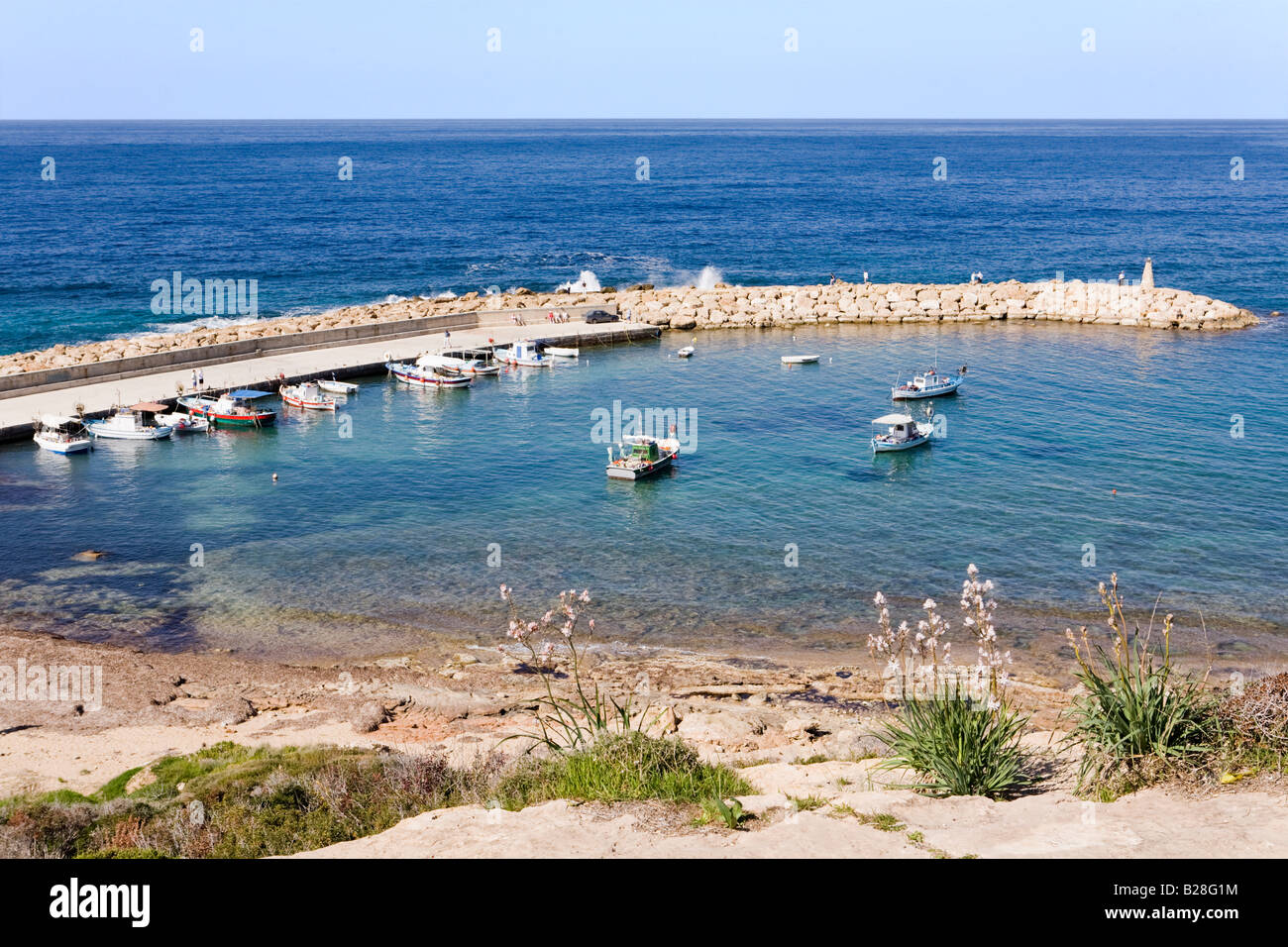 Agios Georgios Harbour sur la côte ouest de Chypre Banque D'Images