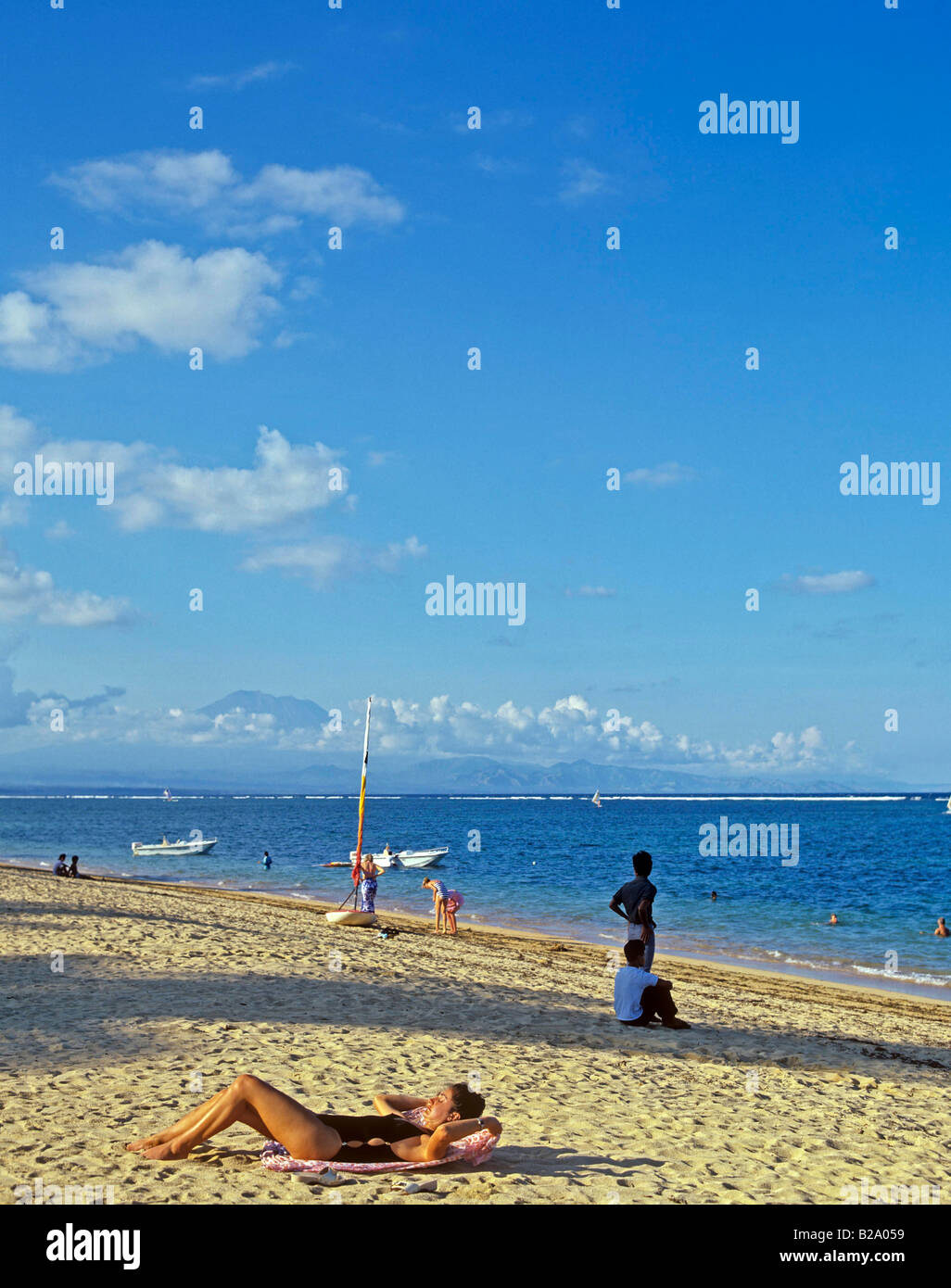 La plage de Sanur Bali Indonésie Date 28 03 2008 WP Ref B548 1116530065 CRÉDIT OBLIGATOIRE Sem - Allemand Photos du Monde Banque D'Images