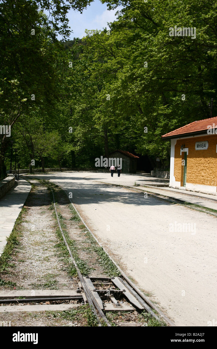 Grèce Thessalie Milies sur les pentes du mont Pélion restauré Ano Gatzea Railway Station Banque D'Images