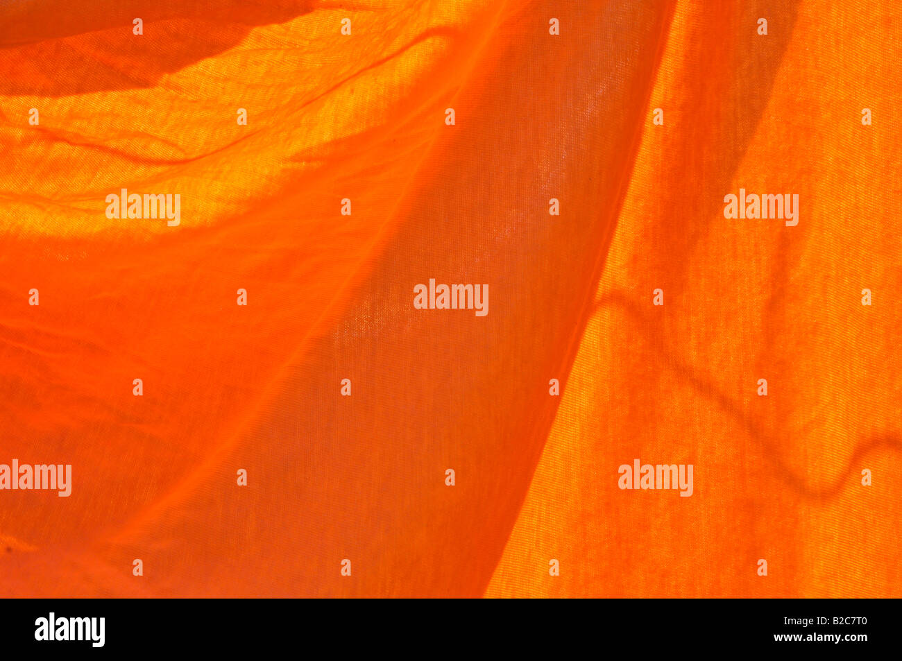 Tissu Orange, avec de faux plis Banque D'Images