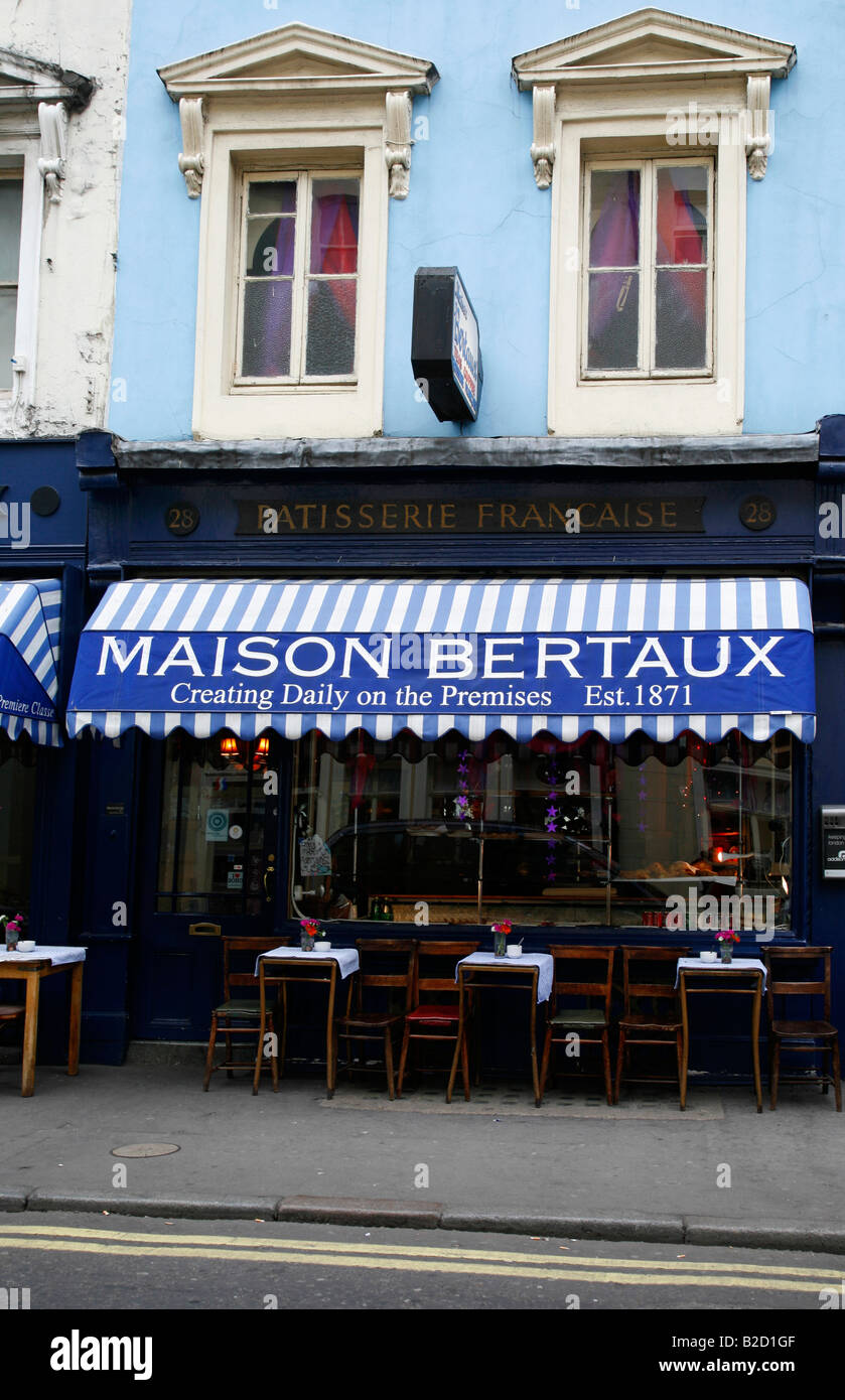 Maison Bertaux patisserie on Greek Street, Soho, Londres Banque D'Images
