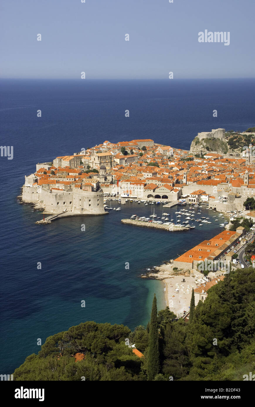 La vieille ville de Dubrovnik, ville historique fortifiée sur l'Adriatique Banque D'Images