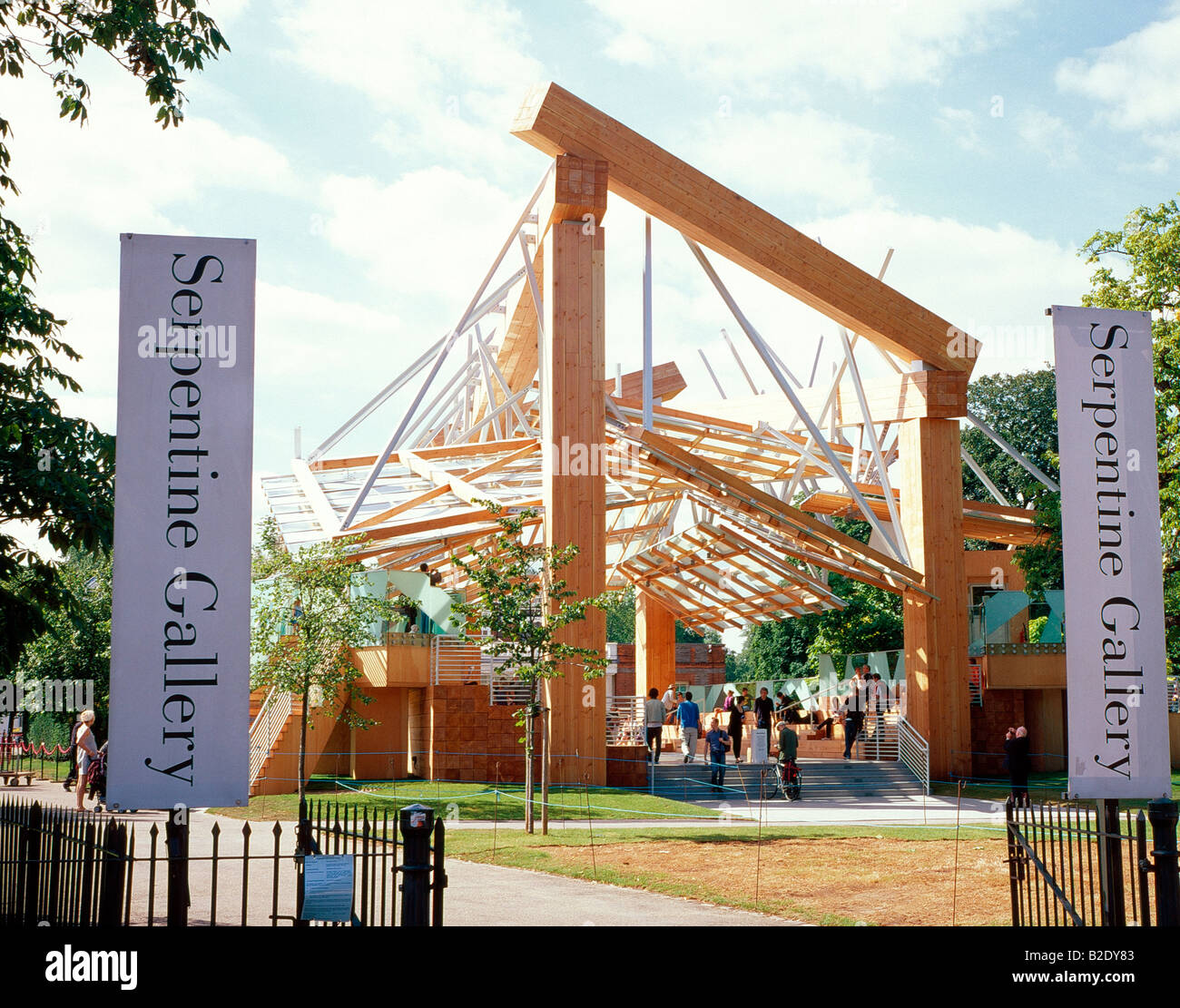 Serpentine Gallery Pavilion 2008 London UK L'architecte Frank Gehry Banque D'Images