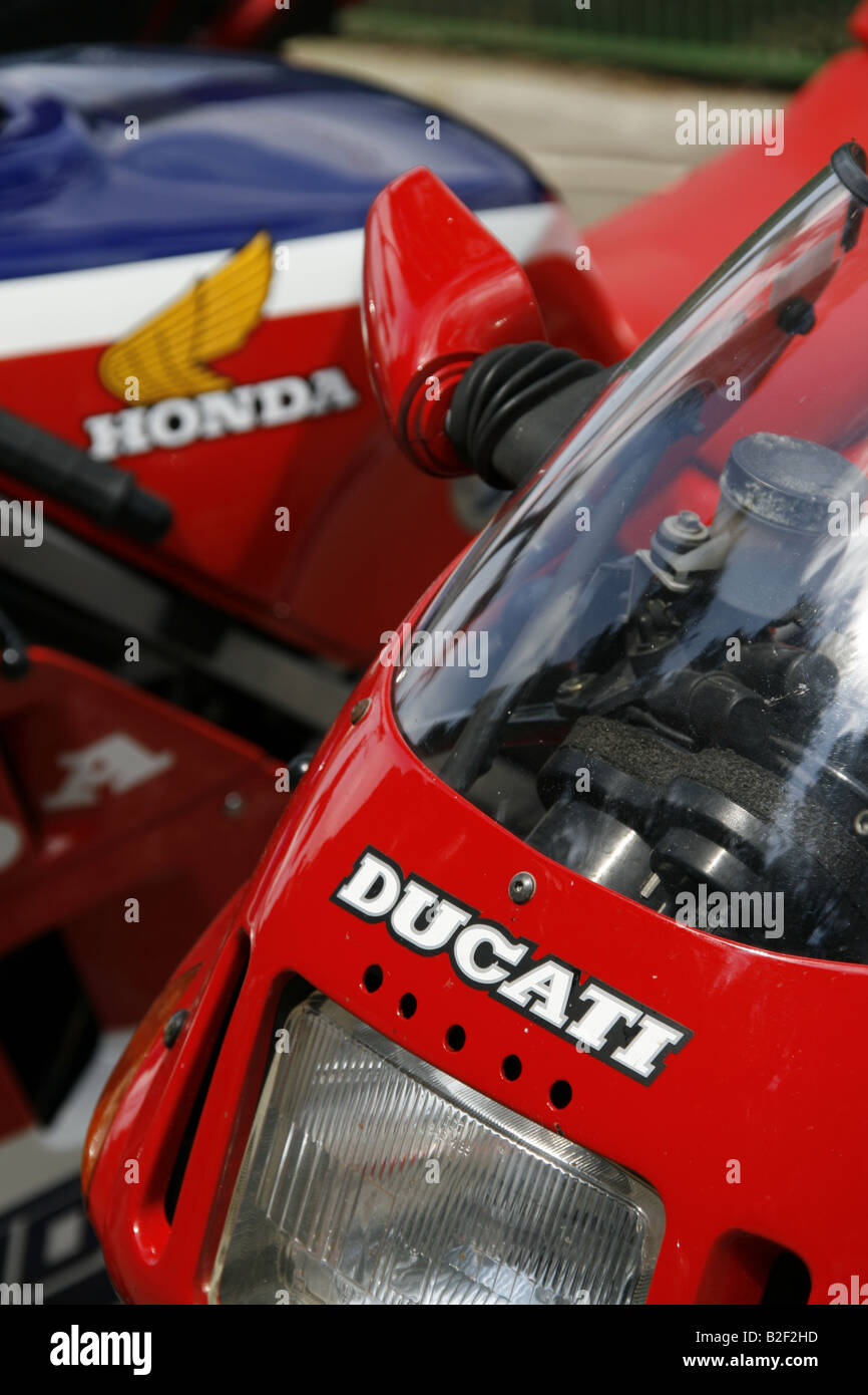 Ducati et honda motos Banque D'Images