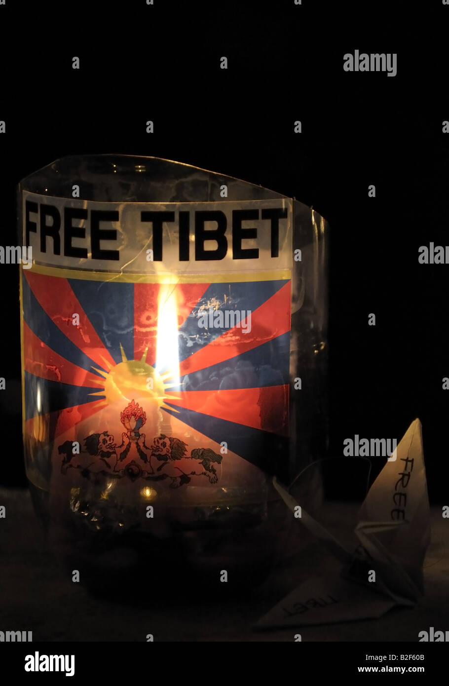 Veillée aux chandelles, Tibet libre Banque D'Images