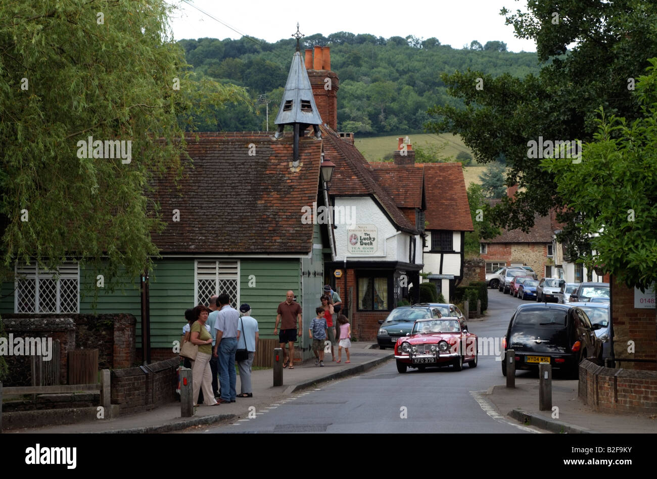 Shere un joli village dans la vallée de l'Tillingborne Surrey England Banque D'Images
