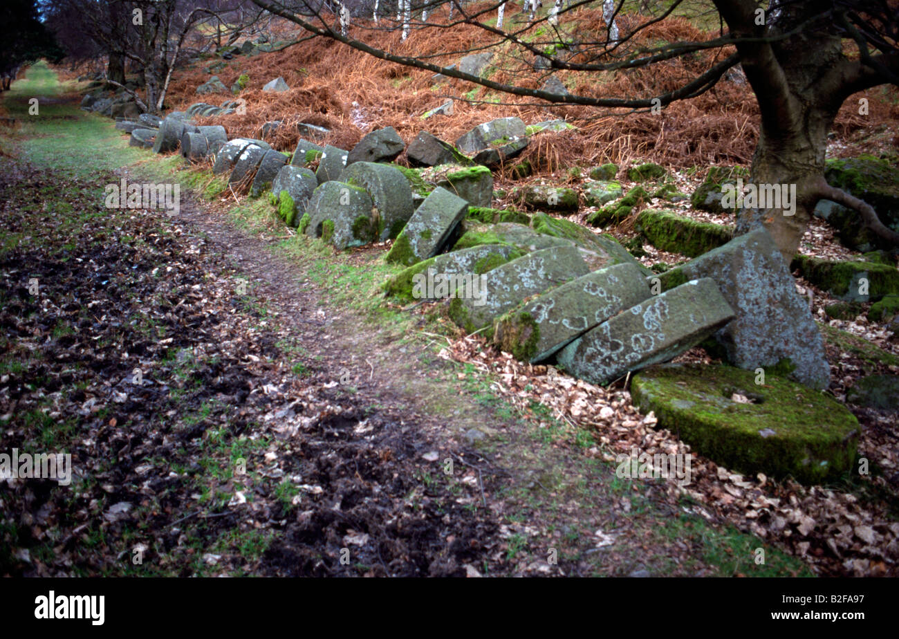 Meules en pierre de sable dans le parc national de Peak District Derbyshire Banque D'Images