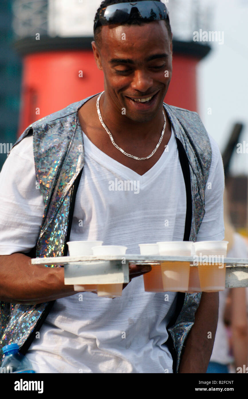 Cheveux Rases Banque D Image Et Photos Alamy