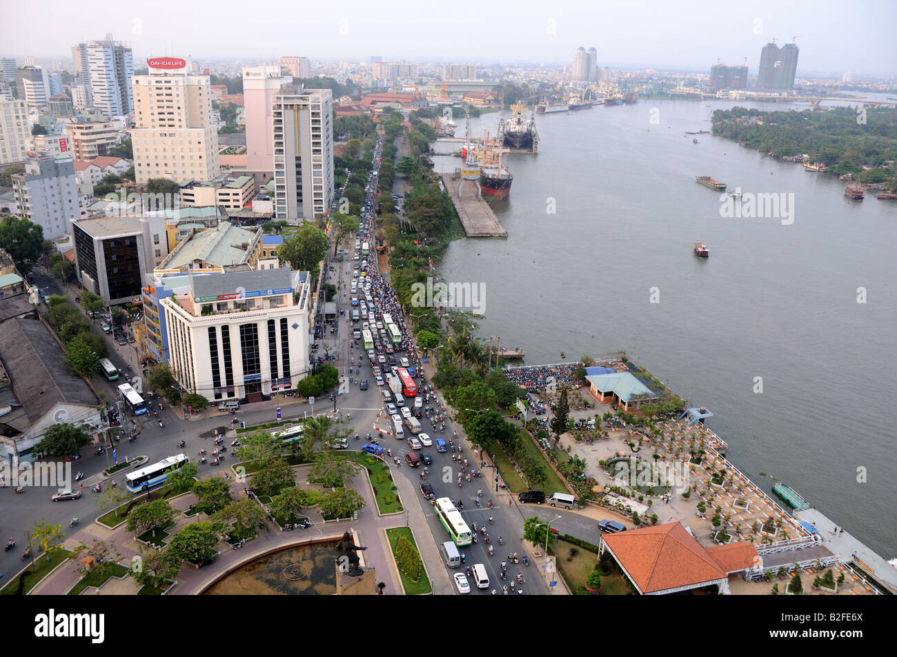 Ho Chi Minh Ville et rivière Saigon, Vietnam Banque D'Images