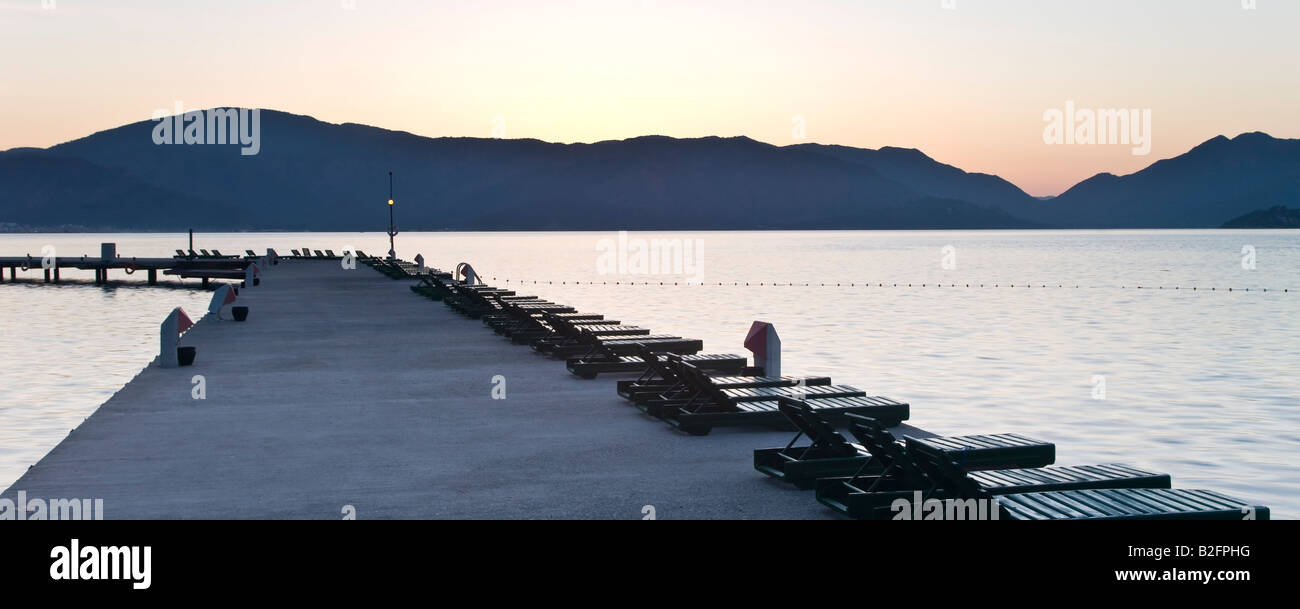 Vu de la baie de Marmaris Marmaris Palace Hôtel jetée à l'aube de la Turquie Marmaris Mugla Banque D'Images