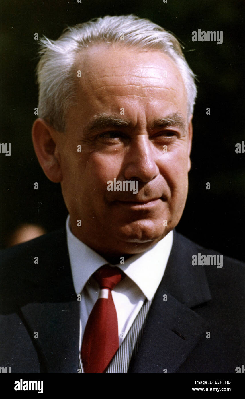Heck, Bruno, 20.1.1917 - 16.9.1989, politicien allemand (CDU), Ministre fédéral des affaires familiales 12.12.1962 - 1.10.1968, portrait, 1965, Banque D'Images