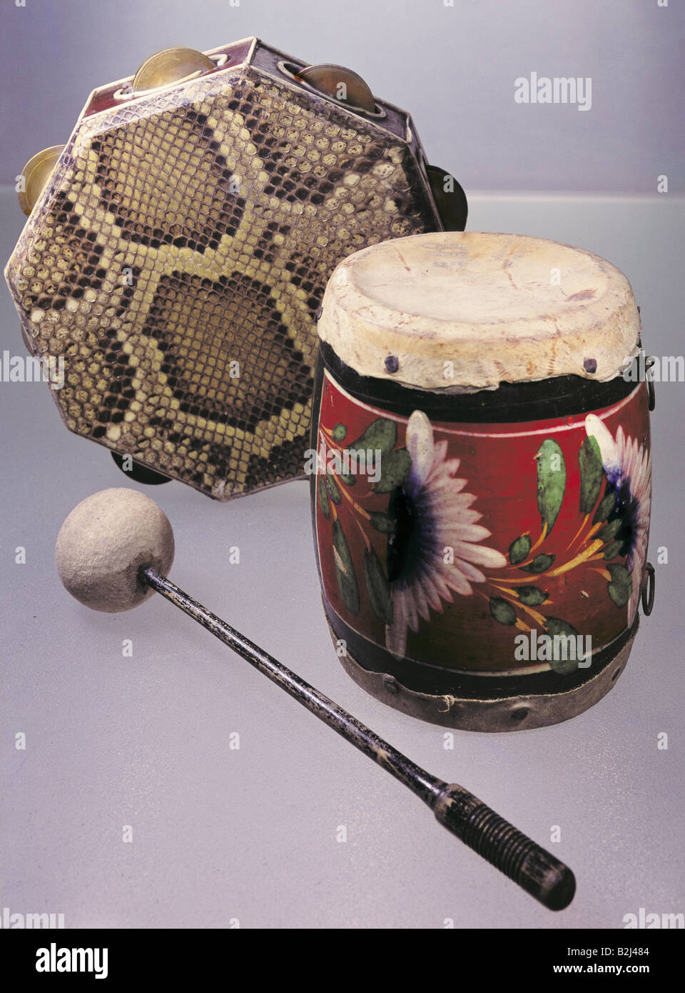 Instruments de musique du japon Banque de photographies et d’images à ...