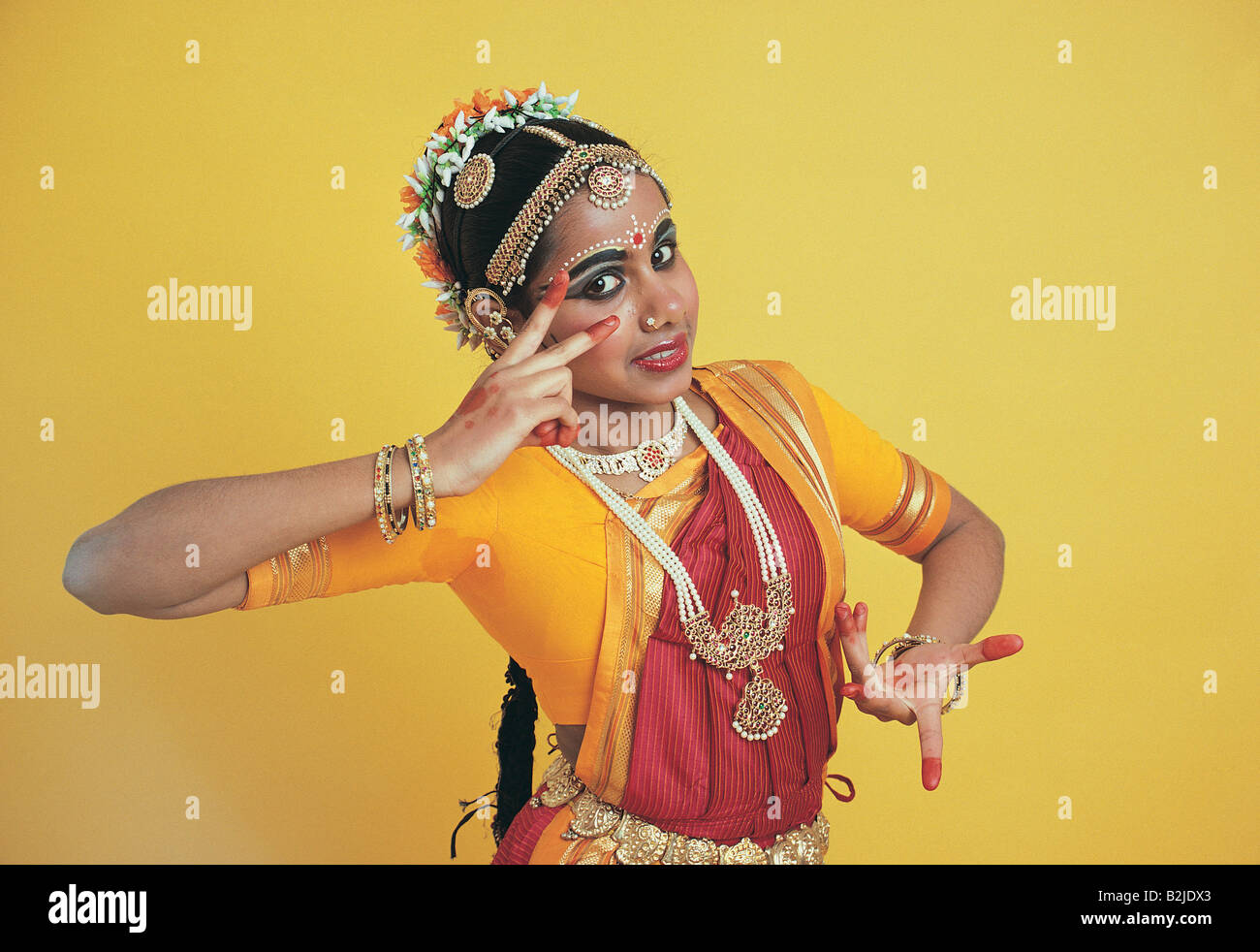 Portrait d'une femme danseuse kathak Banque D'Images