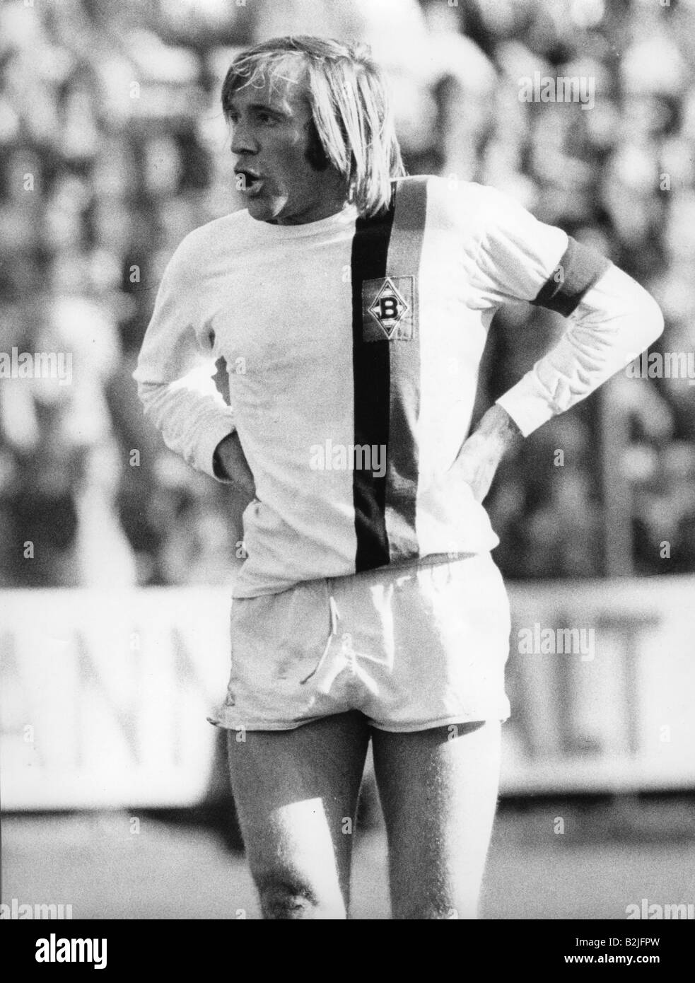 Netzer, Günter, * 14.9.1944, athlète allemand, (football), directeur de Hamburger SV, Media homme d'affaires et commentateur TV, mi-longueur, match de Bundesliga, Borussia Mönchengladbach contre 1. FC Köln, 2.5.1972, Banque D'Images