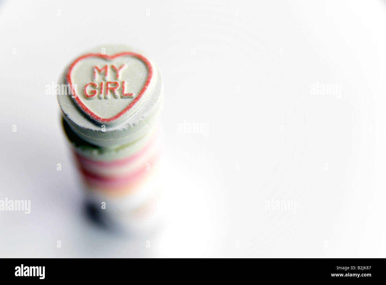 'My GIRL' intitulé sur un tas de bonbons de chaleur d'amour Banque D'Images