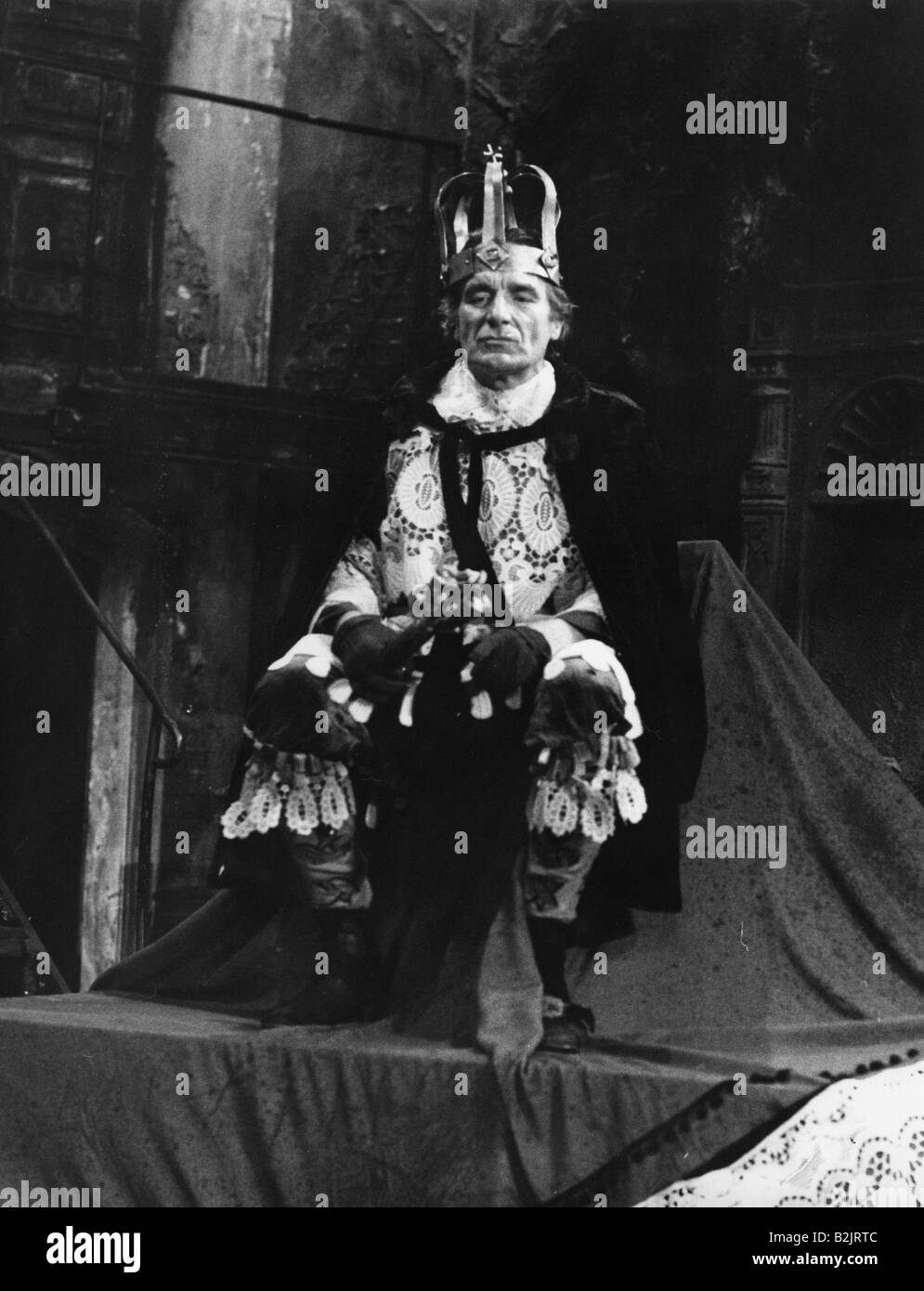 Pekny, Romuald, 1.7.1920 - 9.11.2007, acteur autrichien, pleine longueur, comme le roi Duncan, 'Macbeth', Banque D'Images