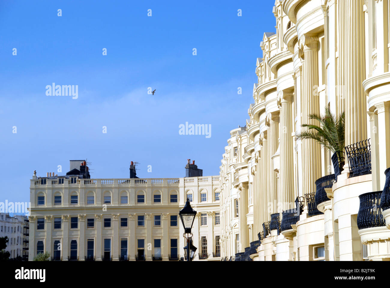 Vue sur terrasse de Régence maisons sur Brunswick Square, Brighton et Hove (Royaume-Uni) Banque D'Images