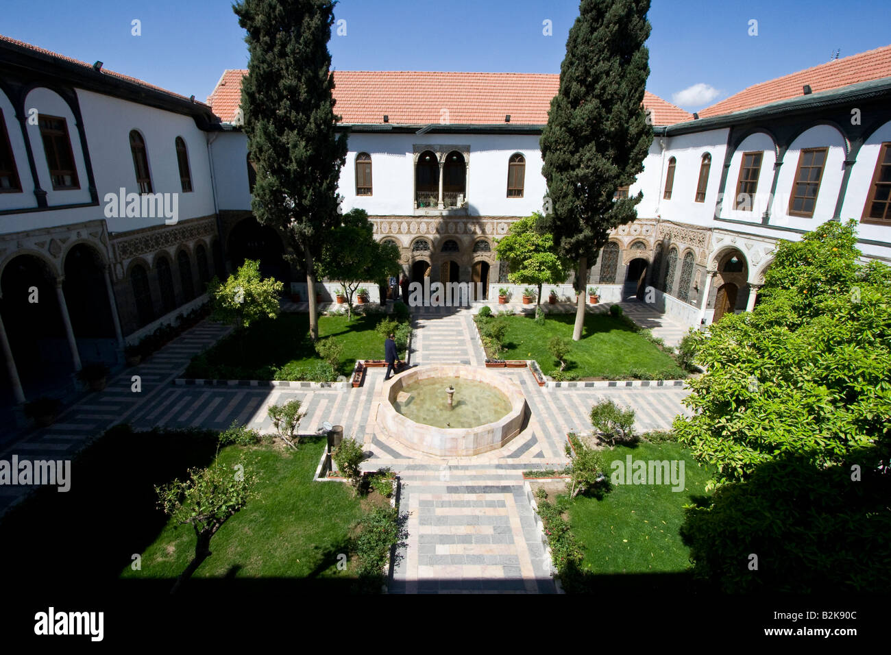 Cour intérieure à l'intérieur du Dar Anbar Palace une vieille maison à l'intérieur de la vieille ville de Damas en Syrie Banque D'Images