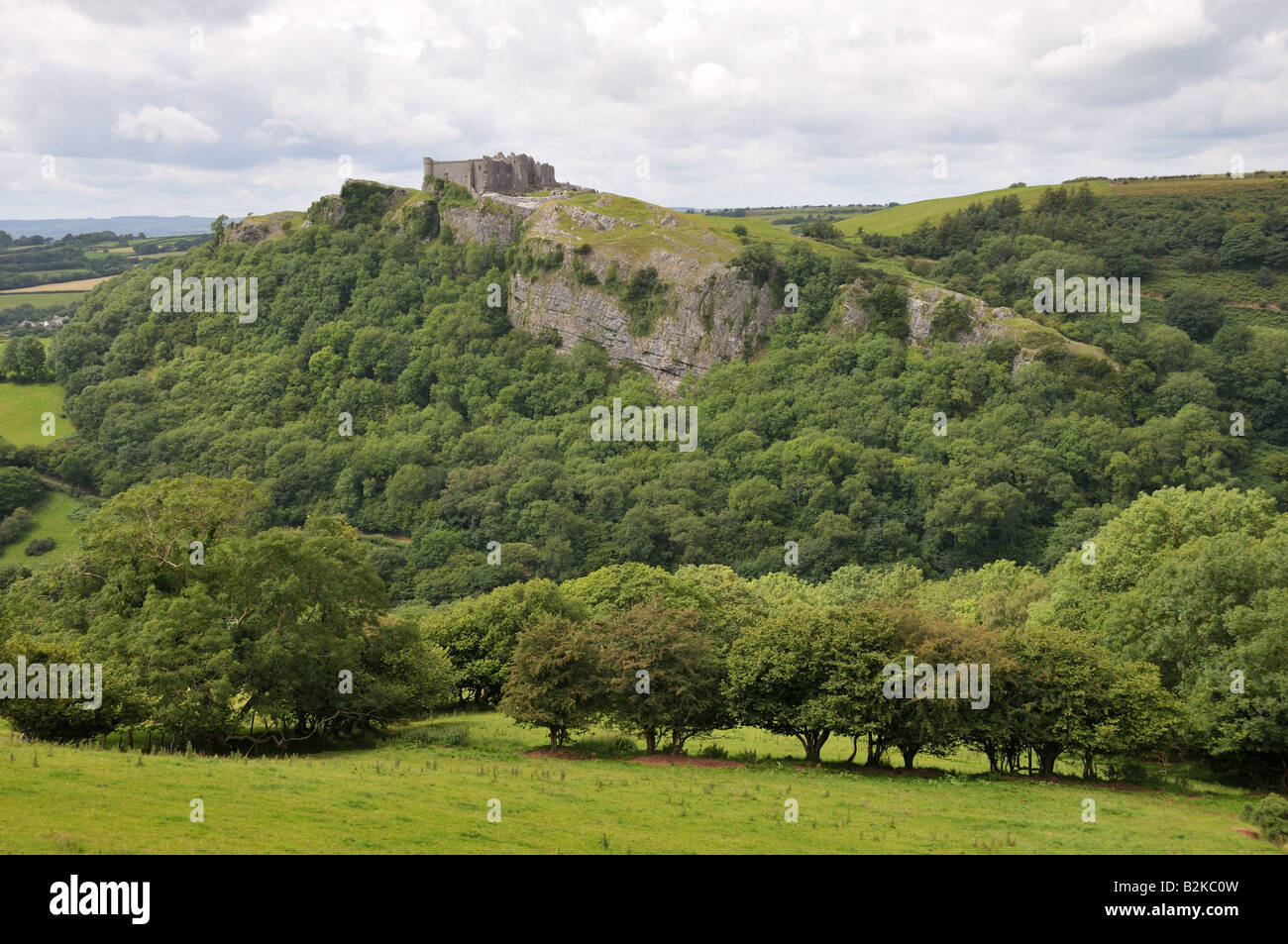 Carreg Cennen château construit par les Normands dans les 13 pays de Galles Cymru centuary Carmarthenshire Banque D'Images