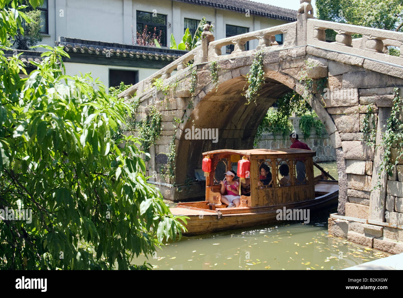 La Chine, Suzhou, balade en bateau traditionnel à la colline de tigre Banque D'Images