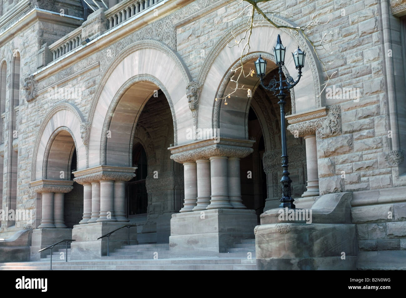 La façade de l'immeuble législative de l'Ontario à Queen's Park, Toronto, Canada Banque D'Images