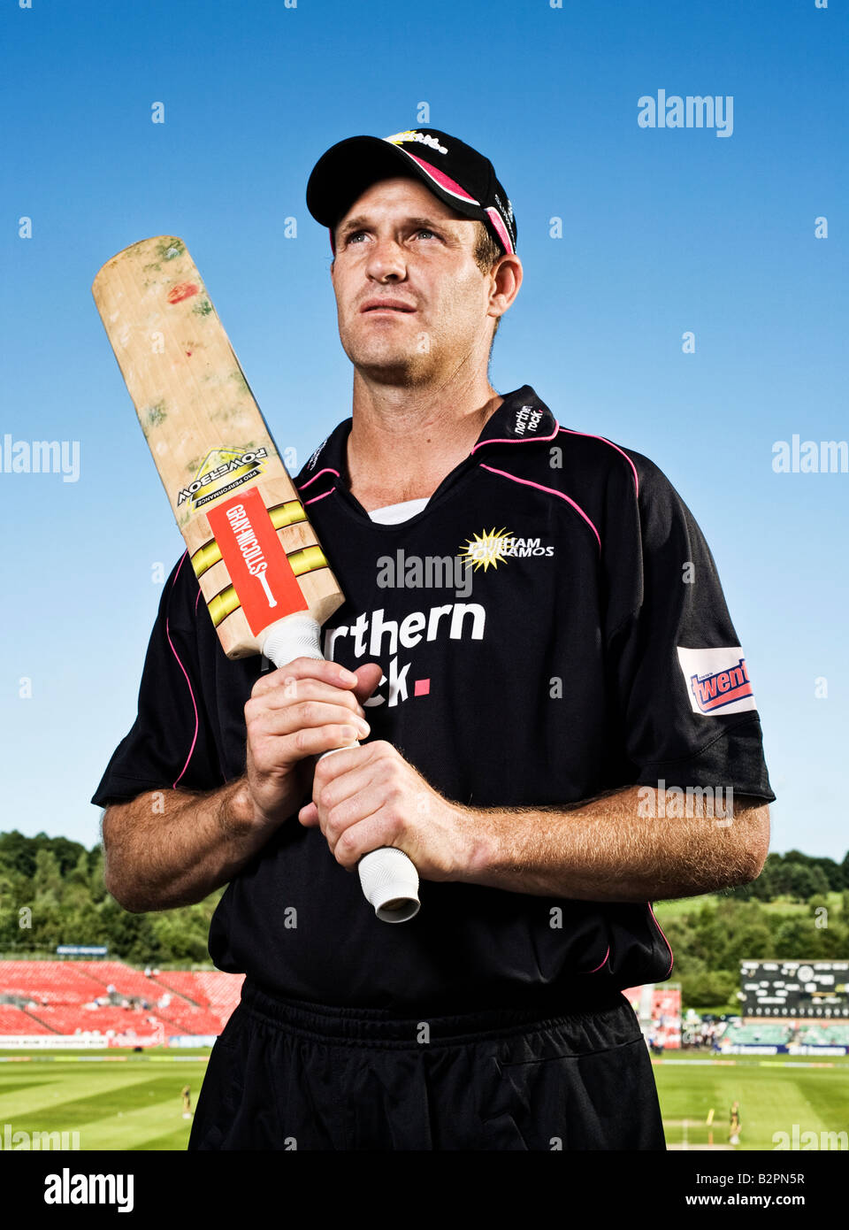 Dale Benkenstein CCC Durham cricket player 2008 capitaine en 2020 kit Dynamos Durham Banque D'Images