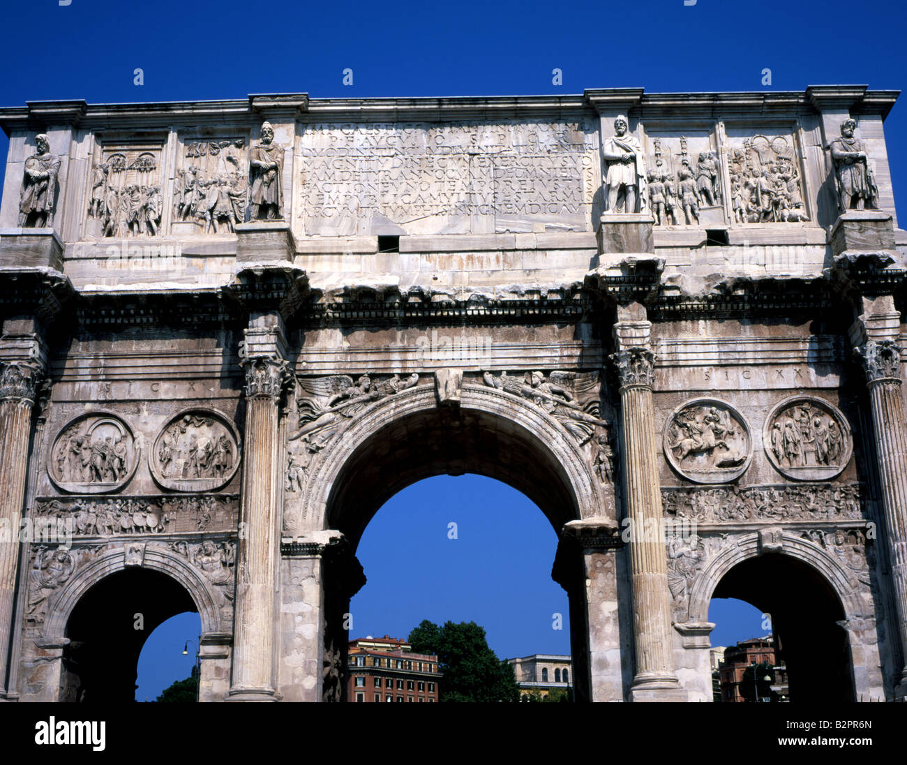 L'Arc de Constantin, AD315 célébrant la victoire sur le co-empereur Maxence, Rome, Italie Banque D'Images