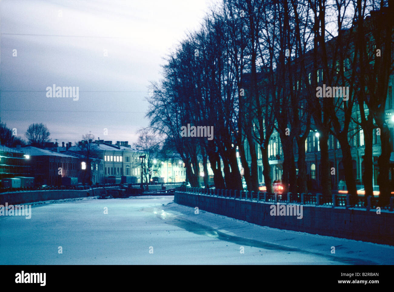 St pertersburg sur une nuit d'hiver Banque D'Images