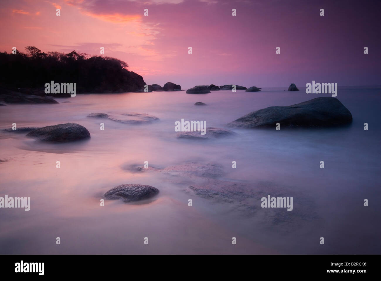 Coucher du soleil à plage d'Agonda, Goa, Inde du Sud, sous-continent indien, en Asie Banque D'Images