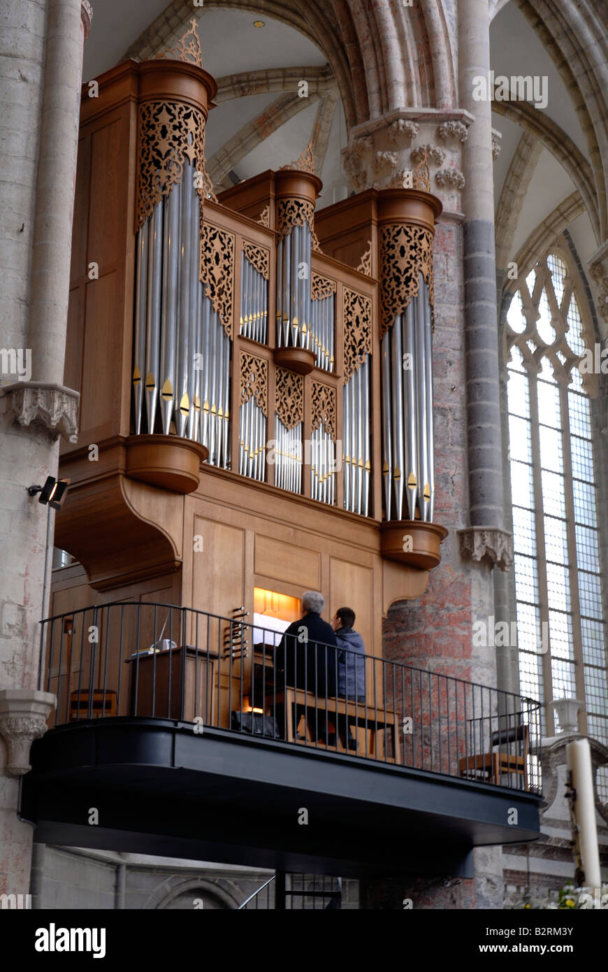 L'organe de l'église de Saint Nicolas le vieux centre-ville de Gand Belgique Banque D'Images