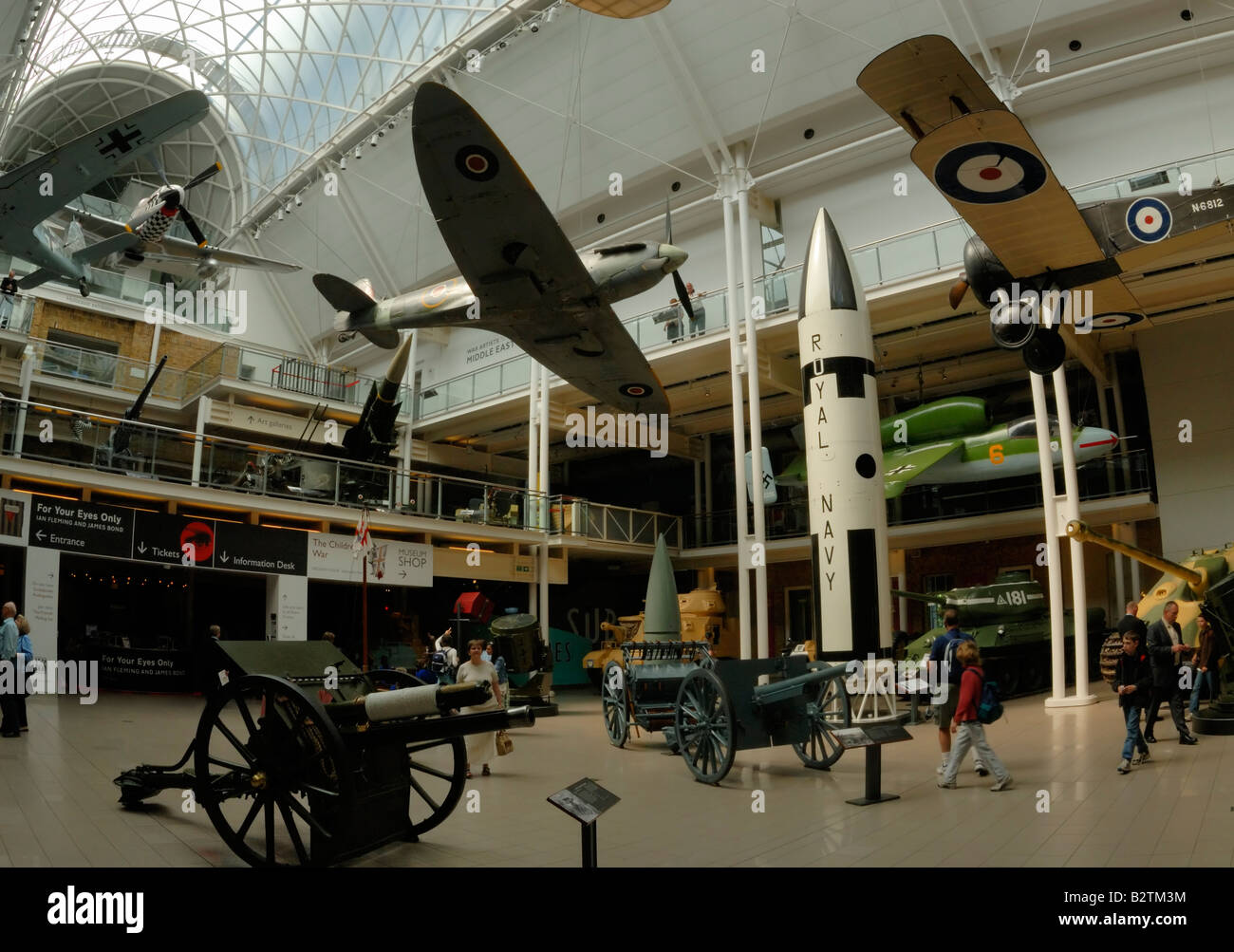 L'intérieur de l'Imperial War Museum, Londres Banque D'Images