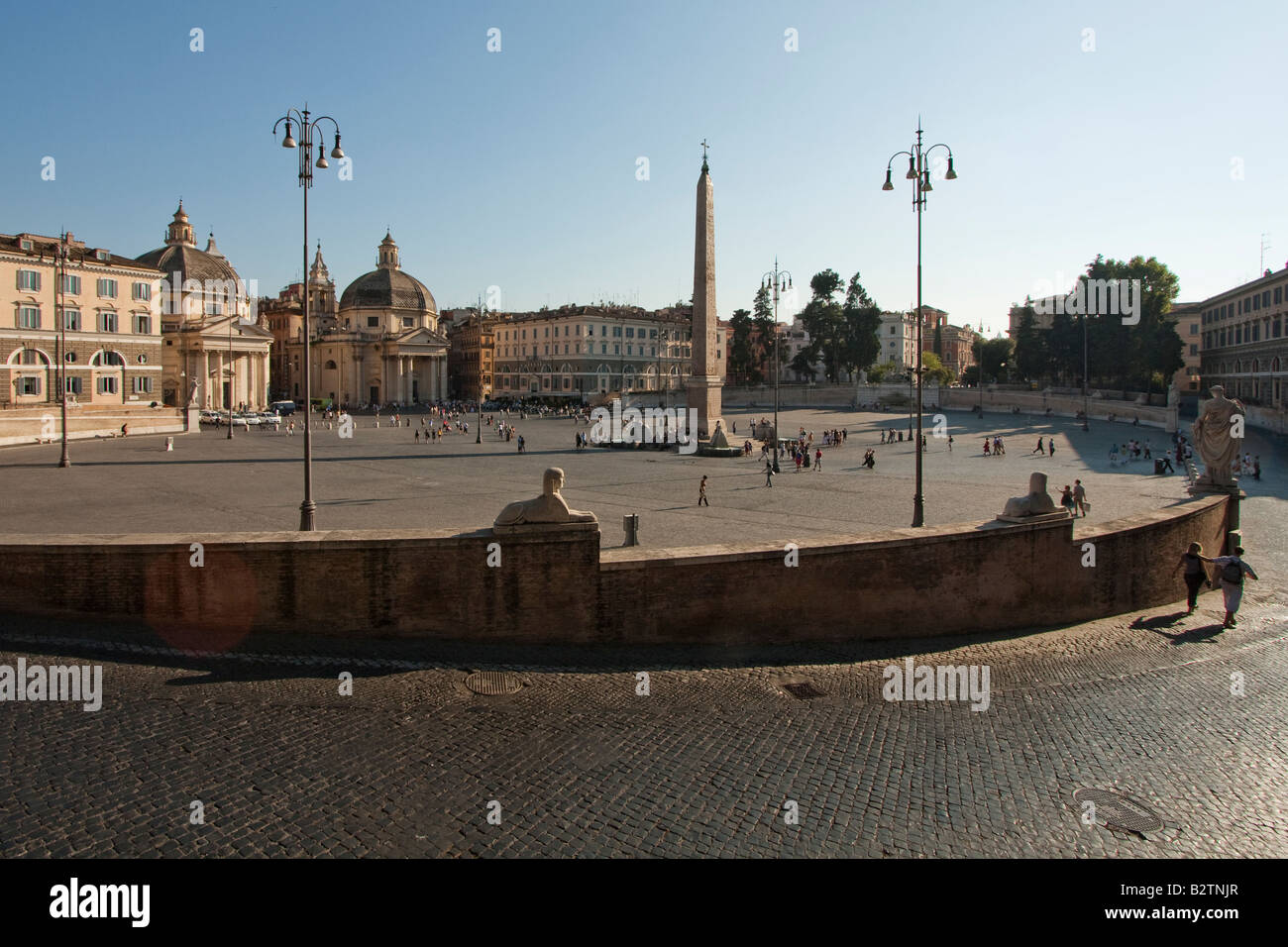 Une vue de la Piazza del Popolo et l'Obélisque à Rome, Italie Banque D'Images