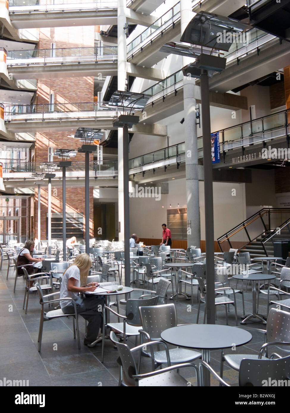 Atrium en verre, Paul G. Allen Center for Computer Science & Engineering, Université de Washington Banque D'Images