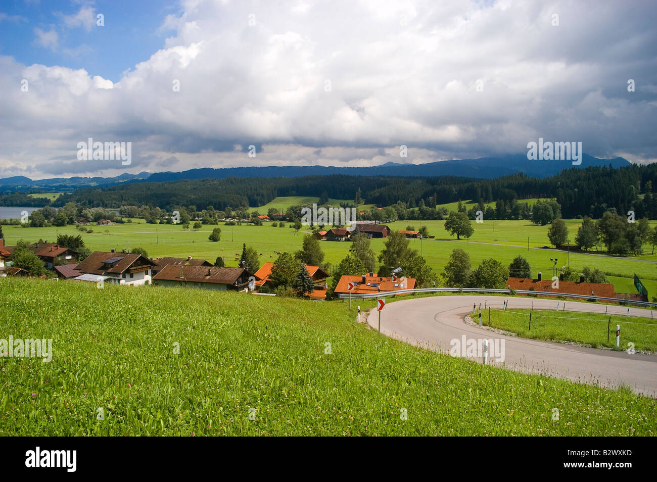 Paysage dans l'Allgaeu, upper-Bavaria, près de Niedersonthofen Banque D'Images