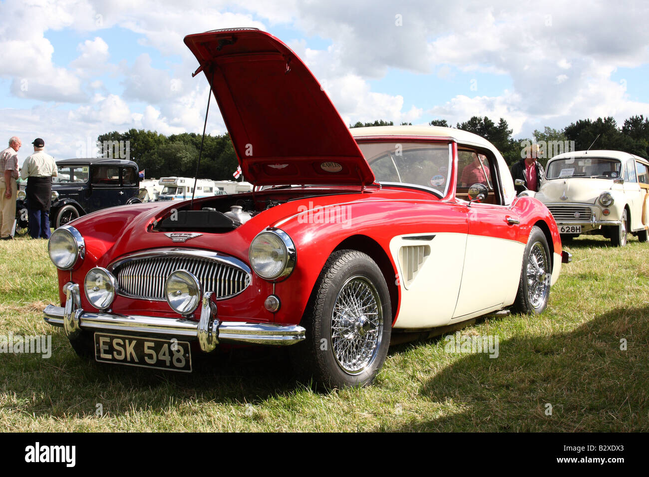 Un vintage Austin Healey 3000 MKII à l'automobile Rallye moteur à vapeur de Cromford, Derbyshire, Angleterre, Royaume-Uni Banque D'Images