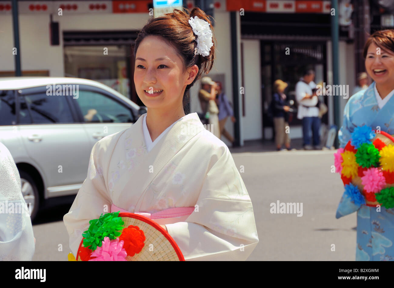 Filles japonaises en kimono au festival de Gion Matsuri, Kyoto, Japon Banque D'Images