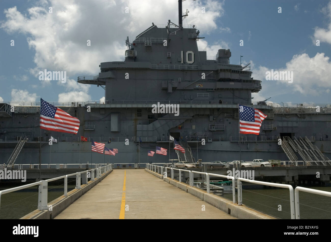 L'USS Yorktown (CV-10 à l'affiche au Musée Patriots Point à Charleston SC. Banque D'Images