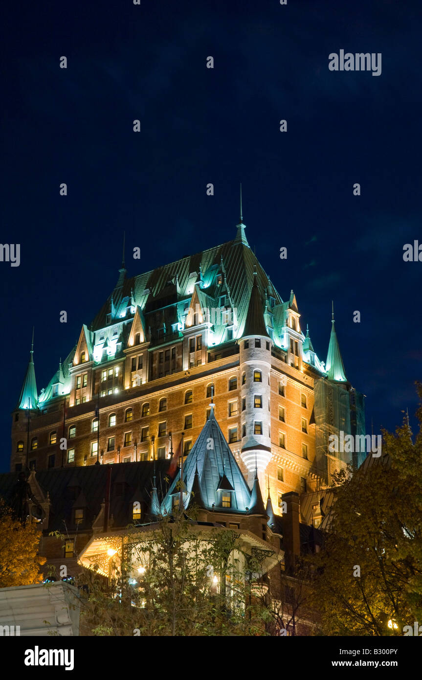 Le Château Frontenac, la nuit, la ville de Québec, Québec, Canada Banque D'Images