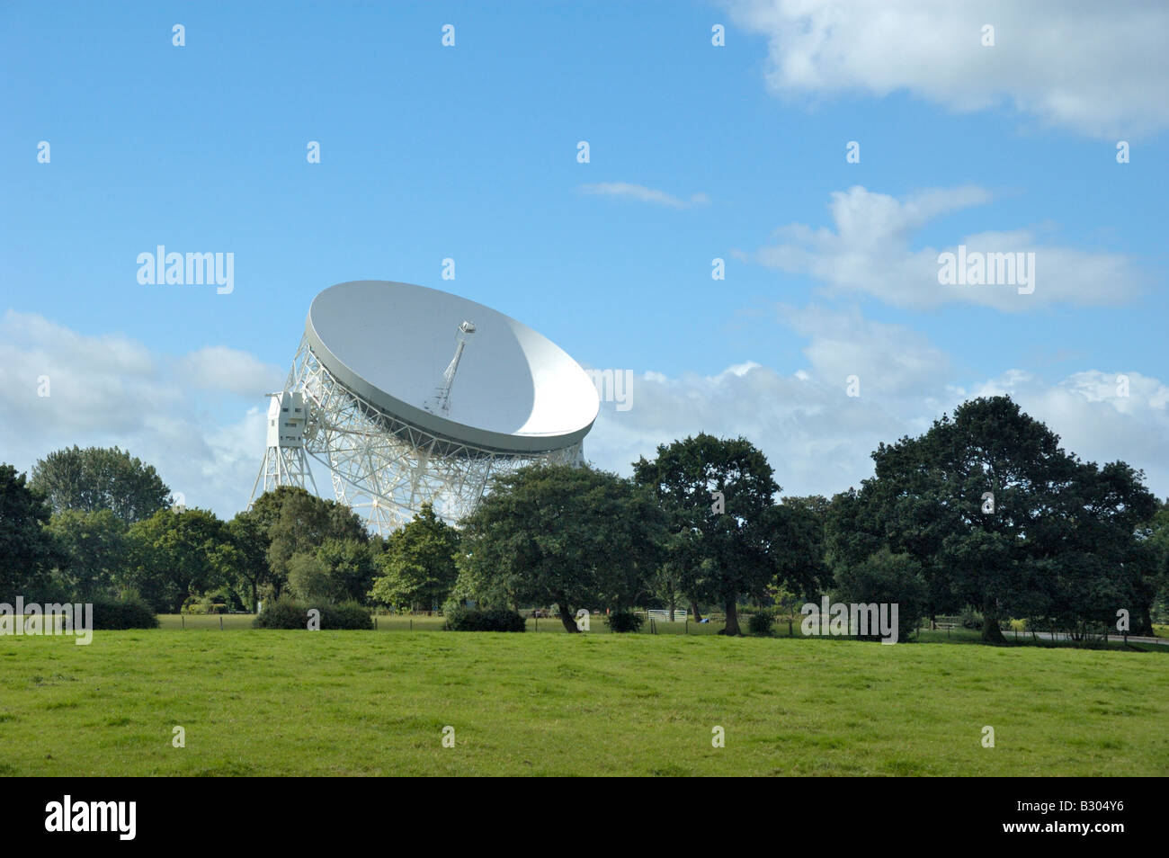 Le radiotélescope Lovell (Mark I) à l'observatoire de Jodrell Bank Banque D'Images