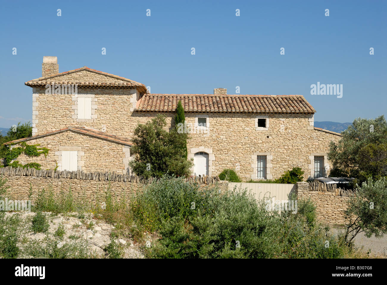 Maison rurale dans la Provence, France Banque D'Images