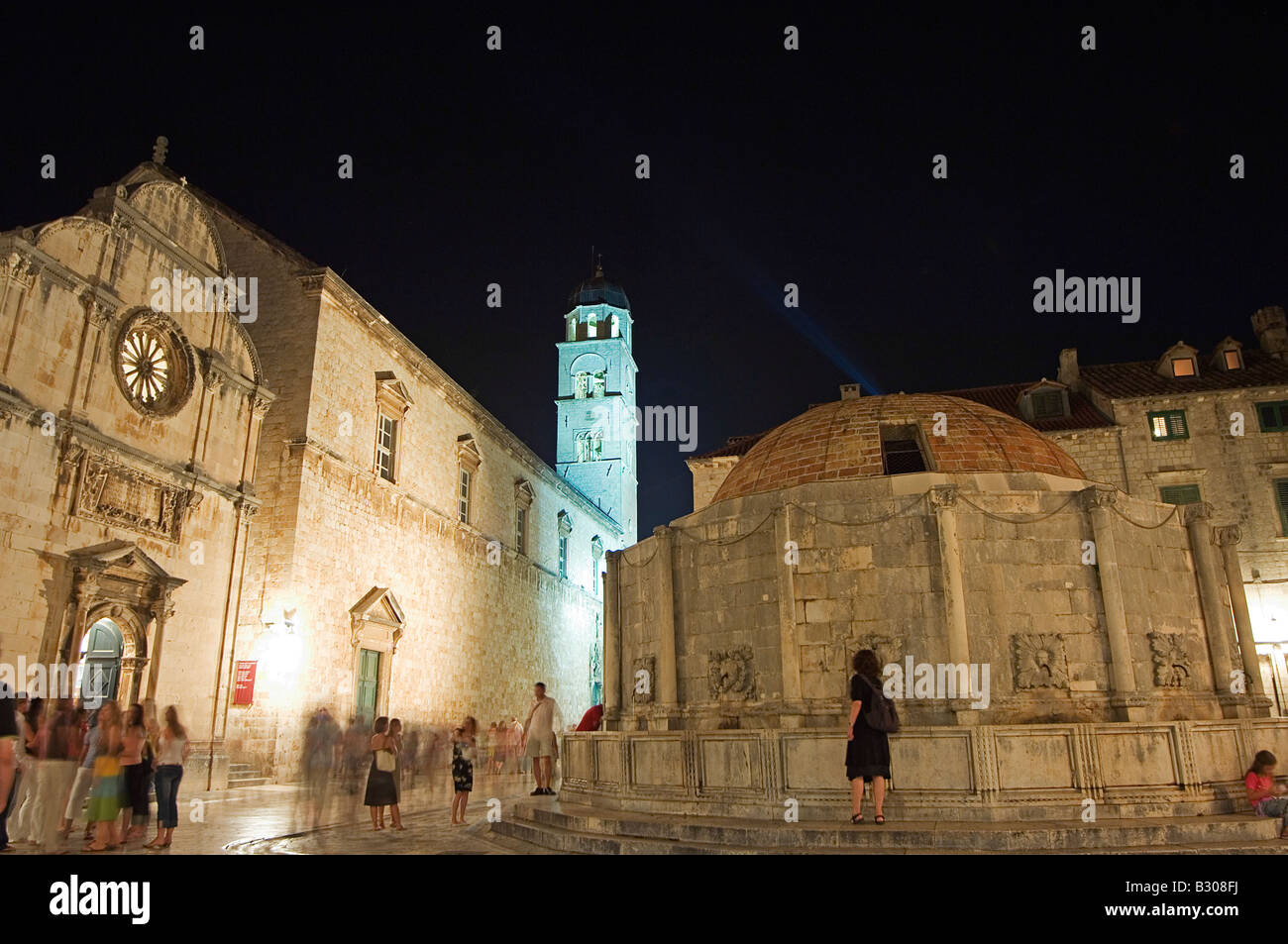 Croatie, Dubrovnik , Place de la promenade. UNESCO World Heritage Dubrovnik Old Town Plaza, Promenade Grande Fontaine d'Onofrio 1438 Banque D'Images