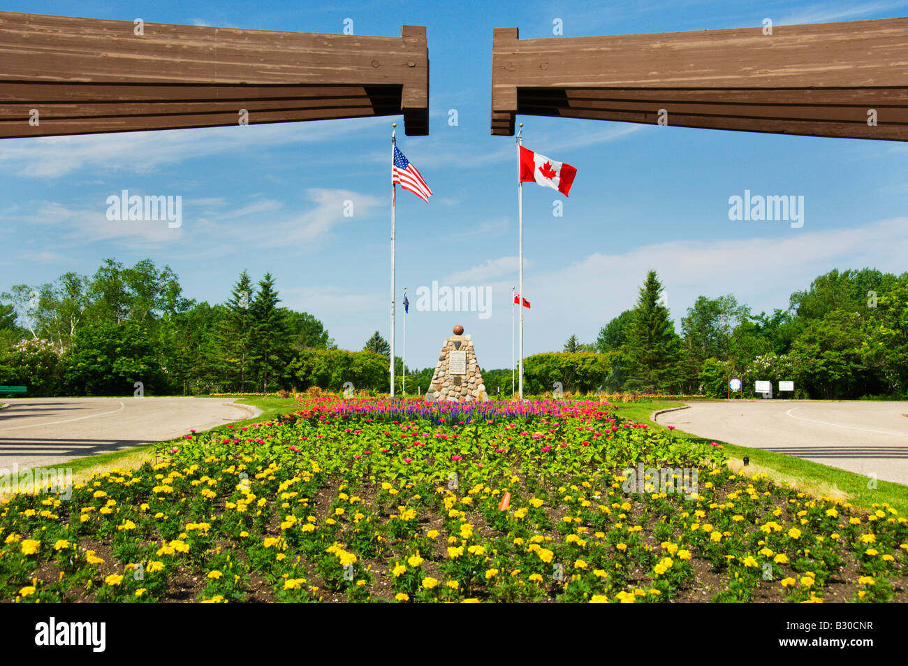 La porte d'entrée à l'International Peace Gardens Banque D'Images