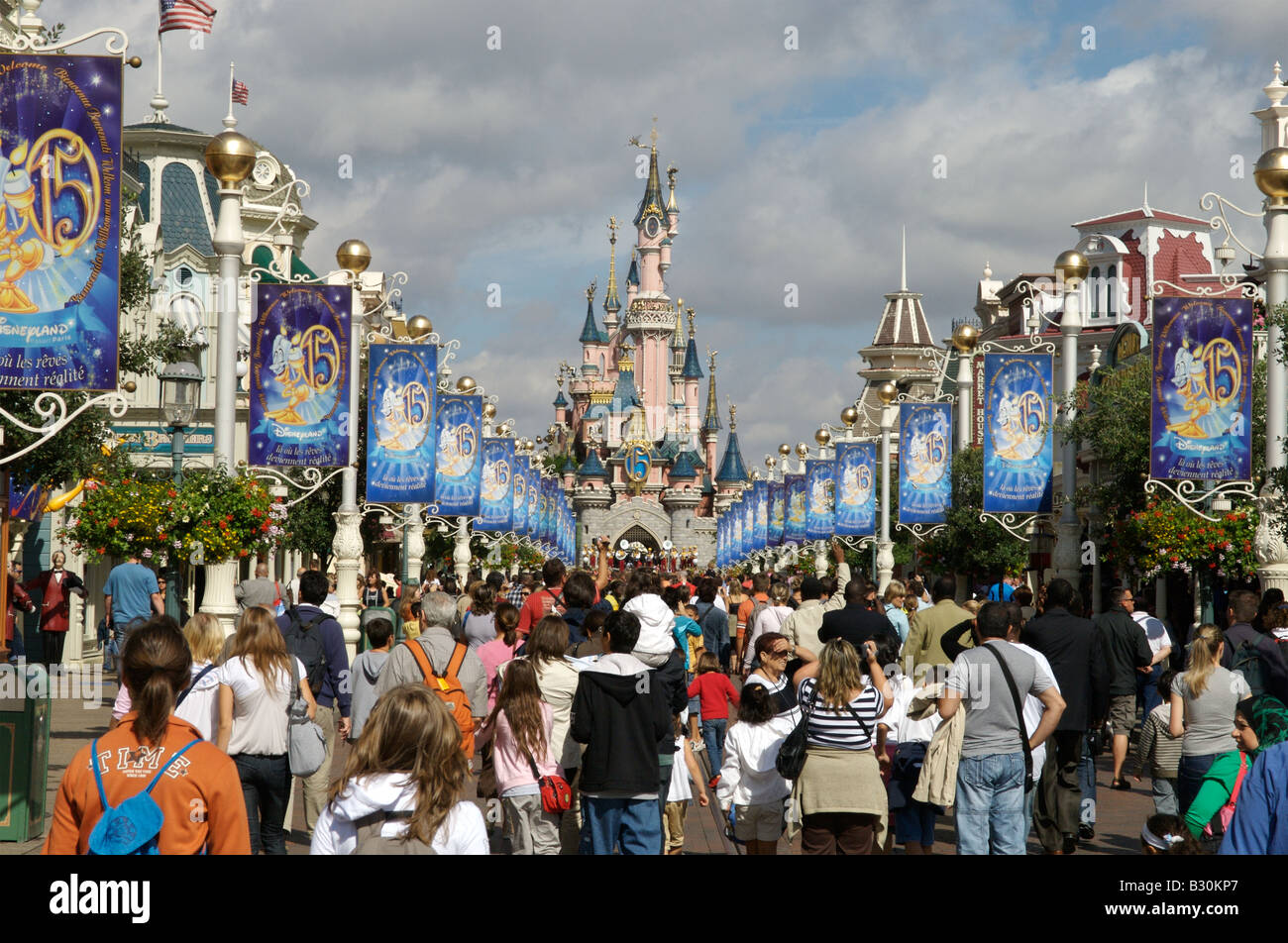 Les visiteurs de Disneyland Paris, France Banque D'Images