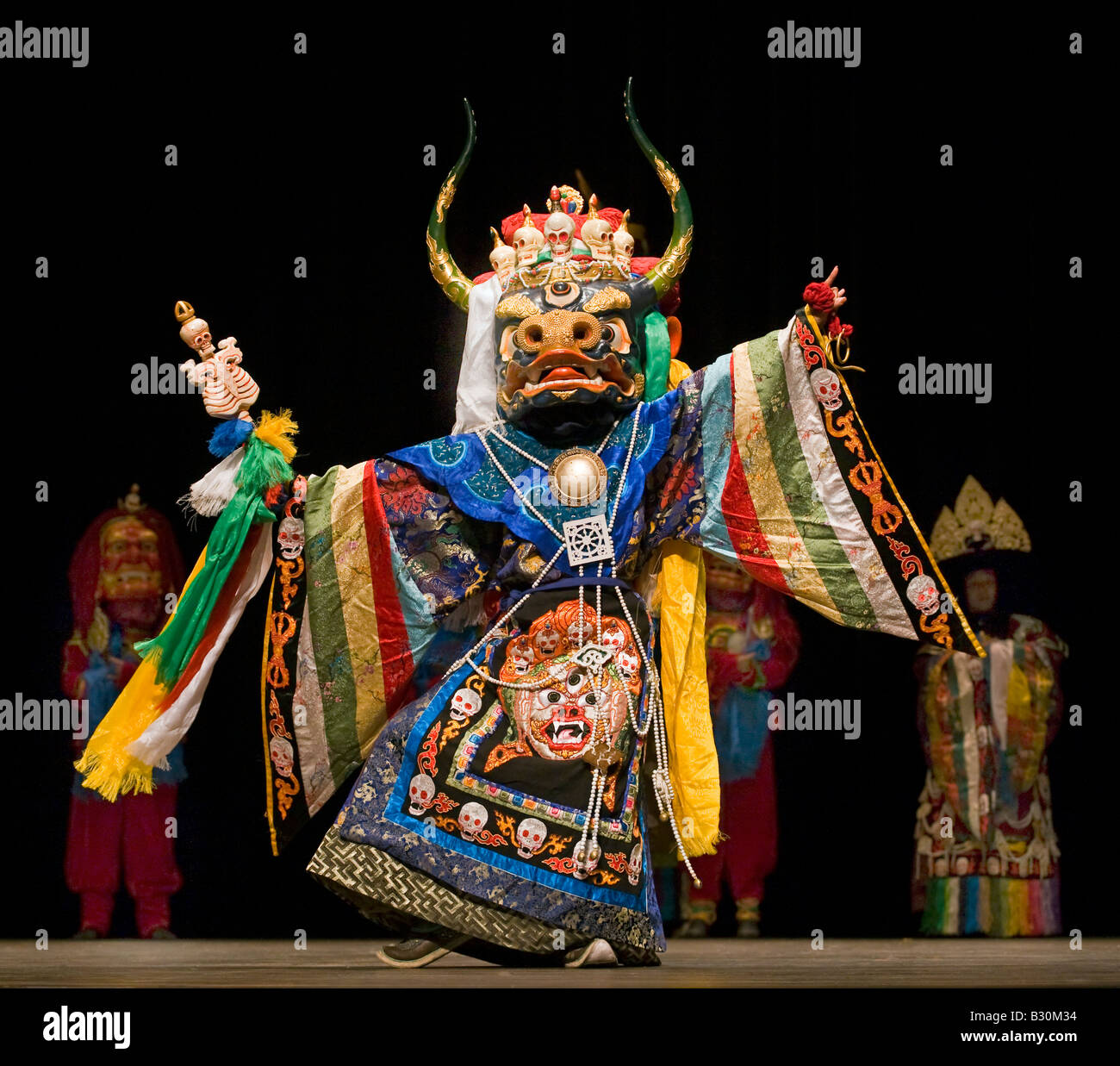 YAK danseuse de l'enseignement du dalaï-lama en 2007 parrainé par le KUMBUM CHAMTSE LING LE CENTRE CULTUREL TIBÉTAIN Bloomington Indiana Banque D'Images