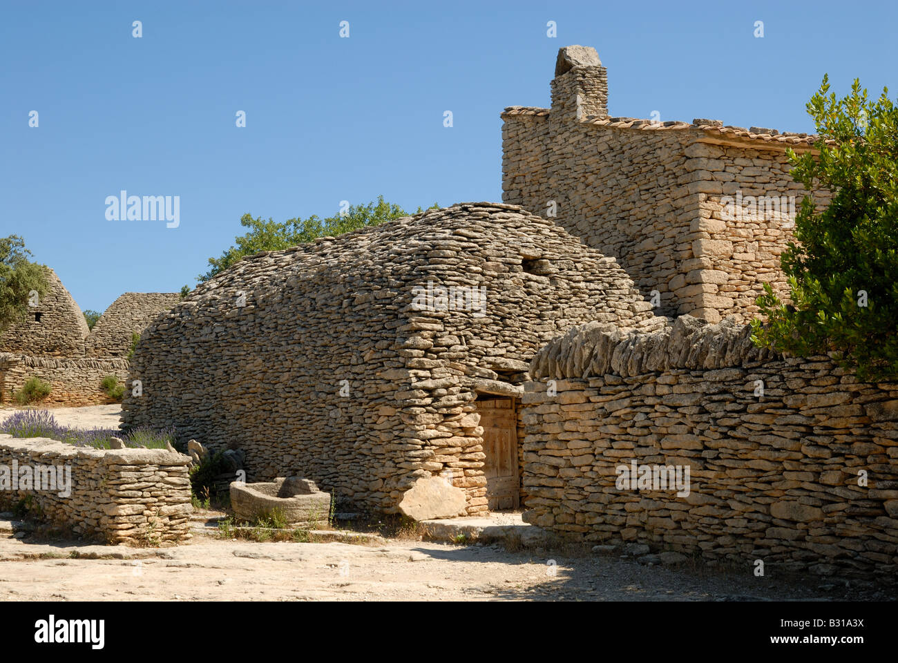 Village médiéval de bories, dans le sud de la France Banque D'Images