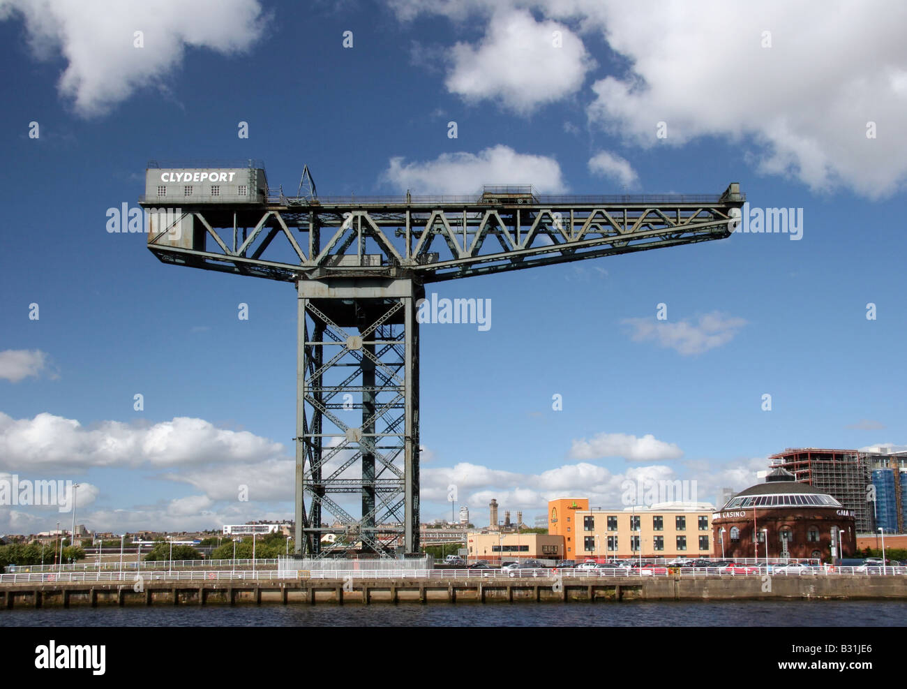 L'Finnieston Crane par la rivière Clyde à Glasgow Banque D'Images